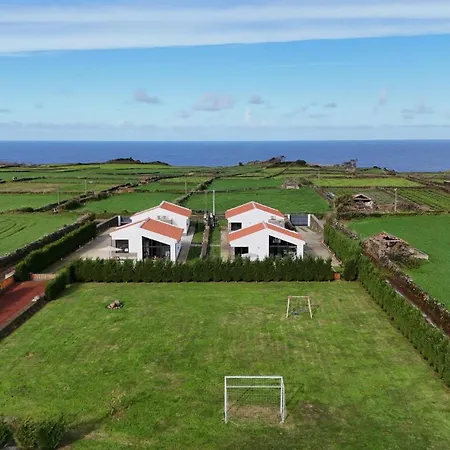 Photography House By Pontanegraazores