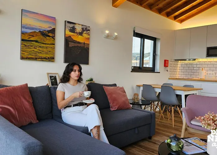 Photography House By Pontanegraazores *