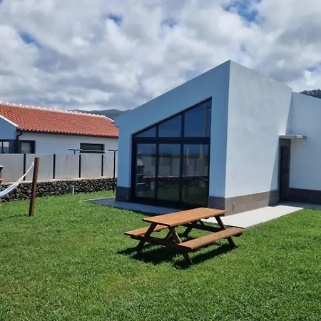 Photography House By Pontanegraazores Сasa de vacaciones *