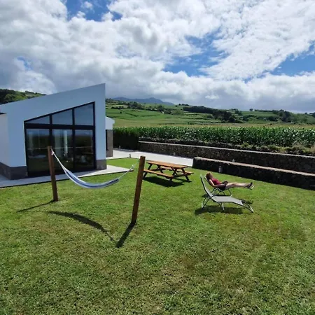 Photography House By Pontanegraazores