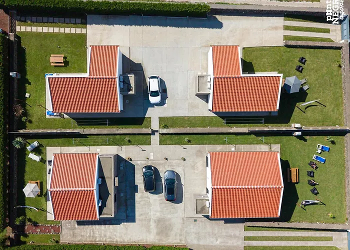 Photography House By Pontanegraazores בית נופש Altares